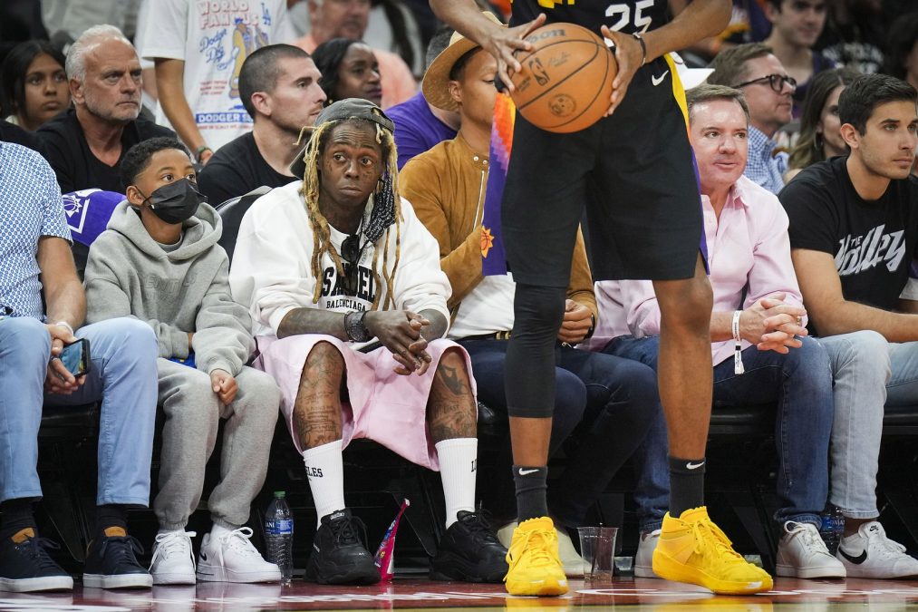 Mark Cuban and Lil Wayne Have Some Fun on Twitter