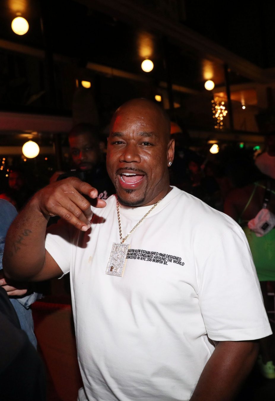 Wack 100 accusing