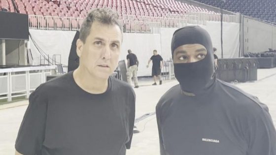 Mike Dean Kanye West